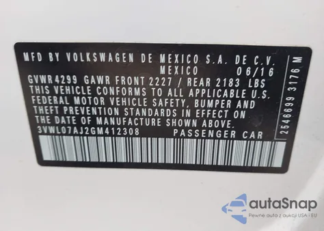 2016 Volkswagen Jetta 1.8T Sel/1.8T Sel Premium z USA, uszkodzony, nr VIN 3VWL07AJ2GM412308